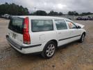 Volvo V70 Image 2