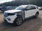 Ford Explorer Platinum Image 1