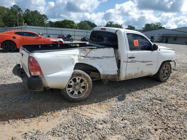 Toyota Tacoma Image 3