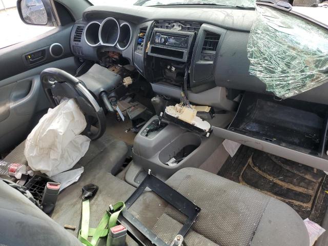 Toyota Tacoma Image 6