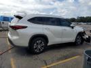 Toyota Highlander Hybrid Xle Image 3