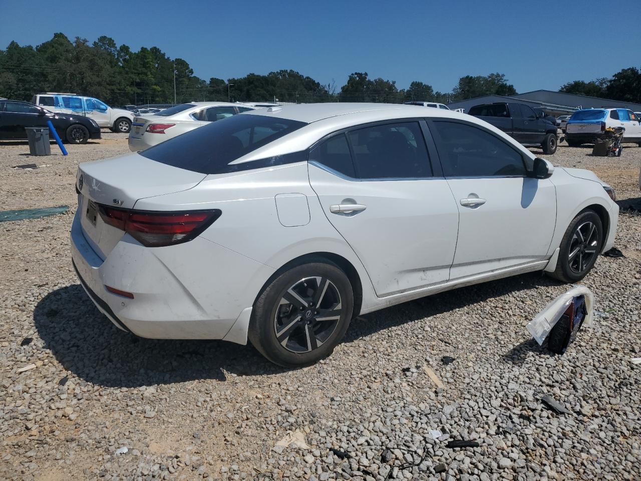 Nissan Sentra Sv Image 8