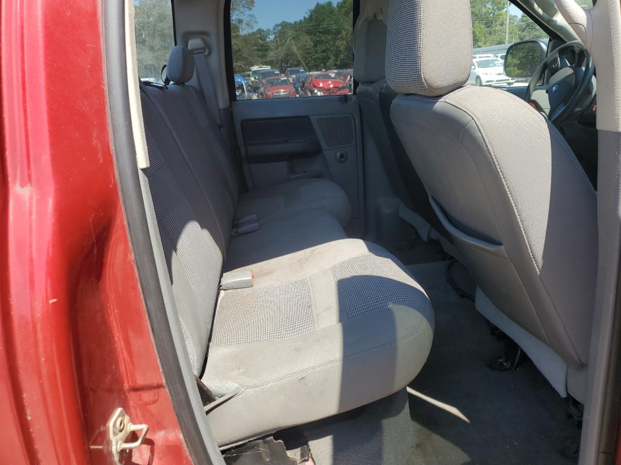 Dodge Ram 1500 St Image 12