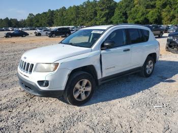 Salvage Jeep Compass