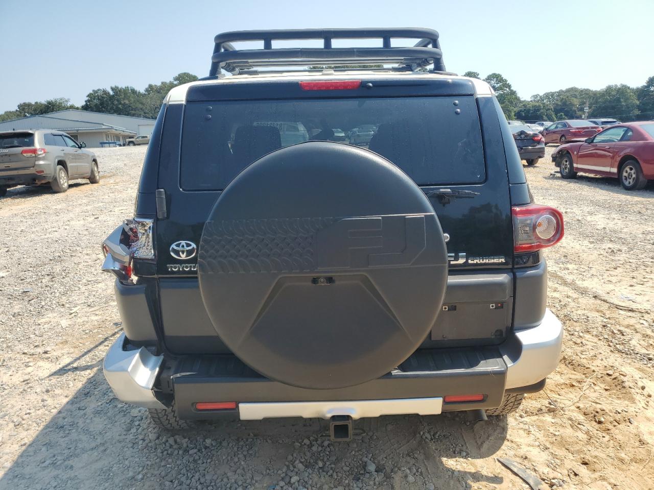 Toyota FJ Cruiser Image 6