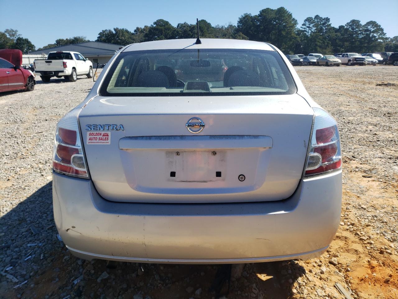 Nissan Sentra 2.0 Image 12