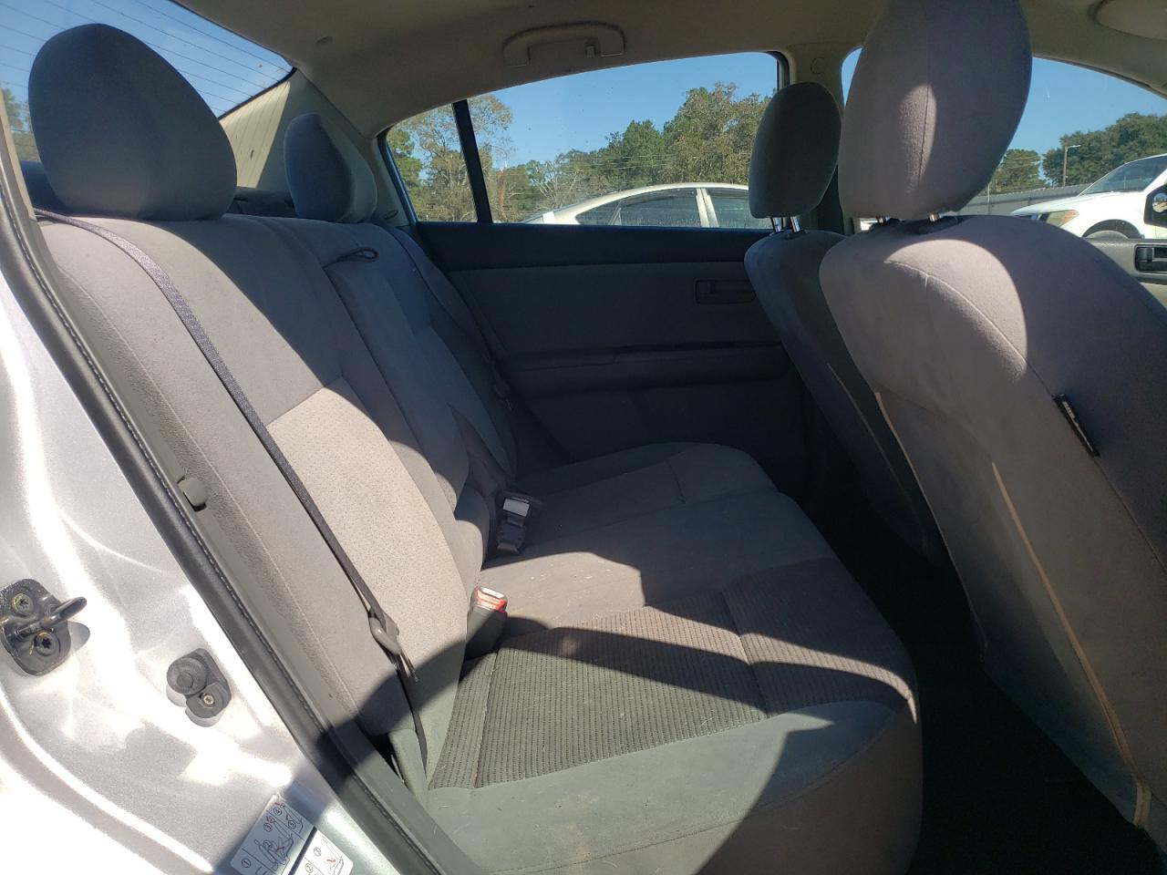 Nissan Sentra 2.0 Image 9