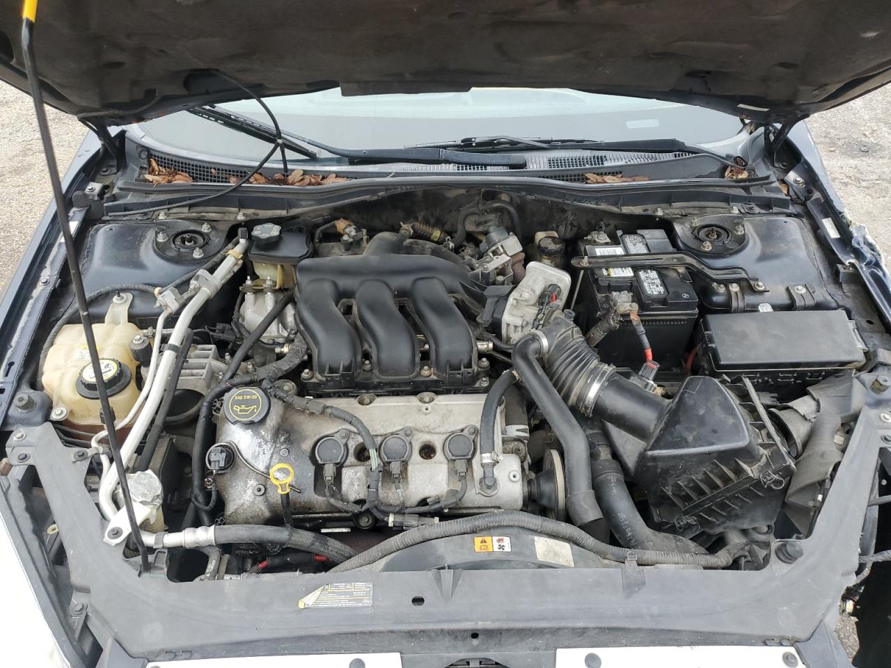 Mercury Milan Premier Image 10