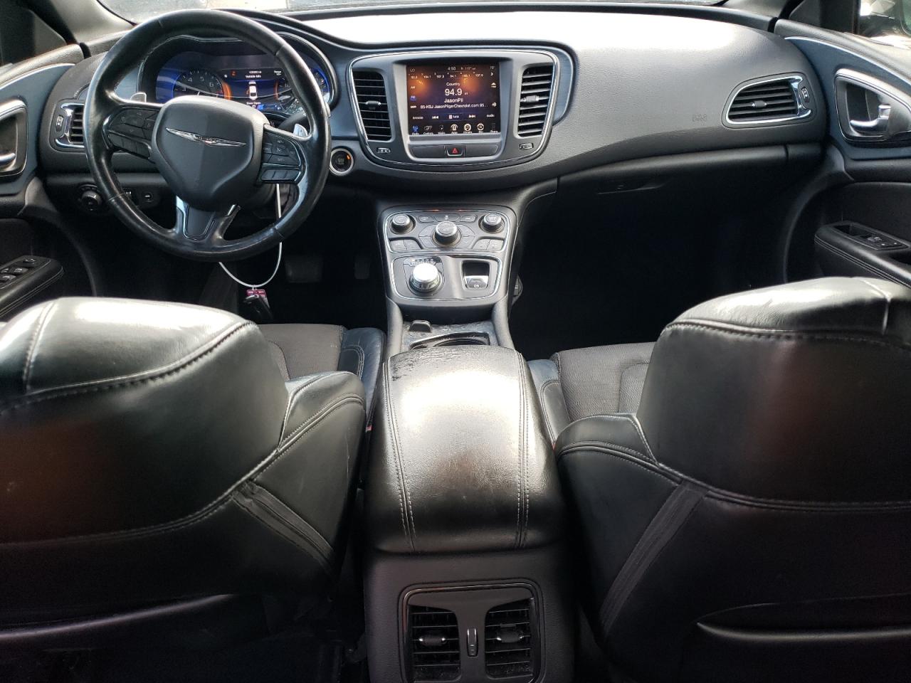 Chrysler 200 S Image 10