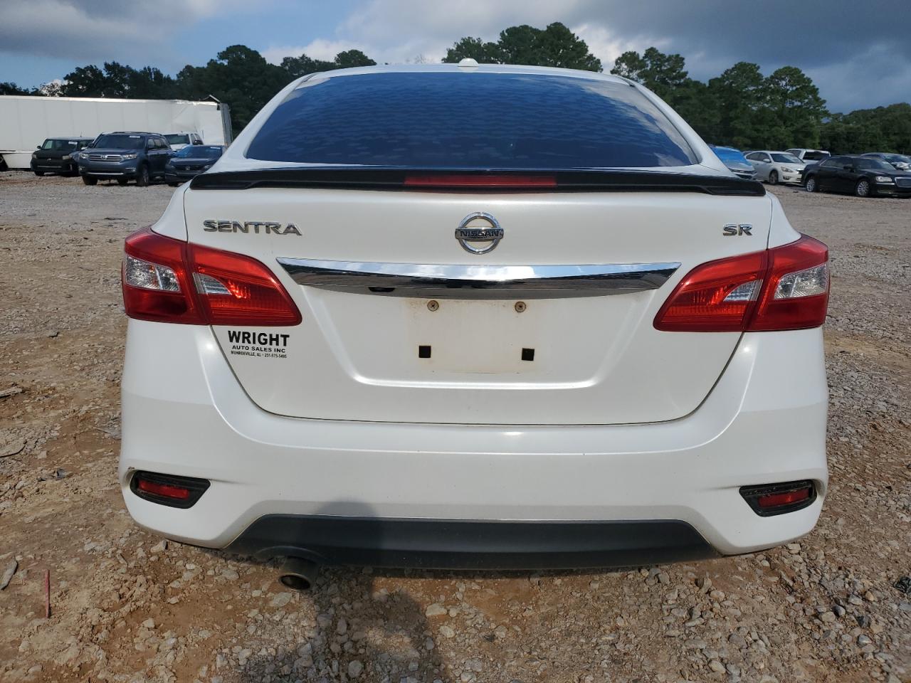 Nissan Sentra S Image 11