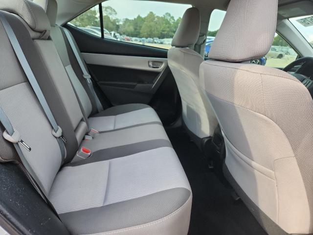 Toyota Corolla L Image 11