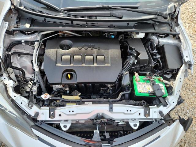 Toyota Corolla L Image 2