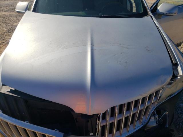 Lincoln MKT Image 13