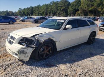  Salvage Dodge Magnum