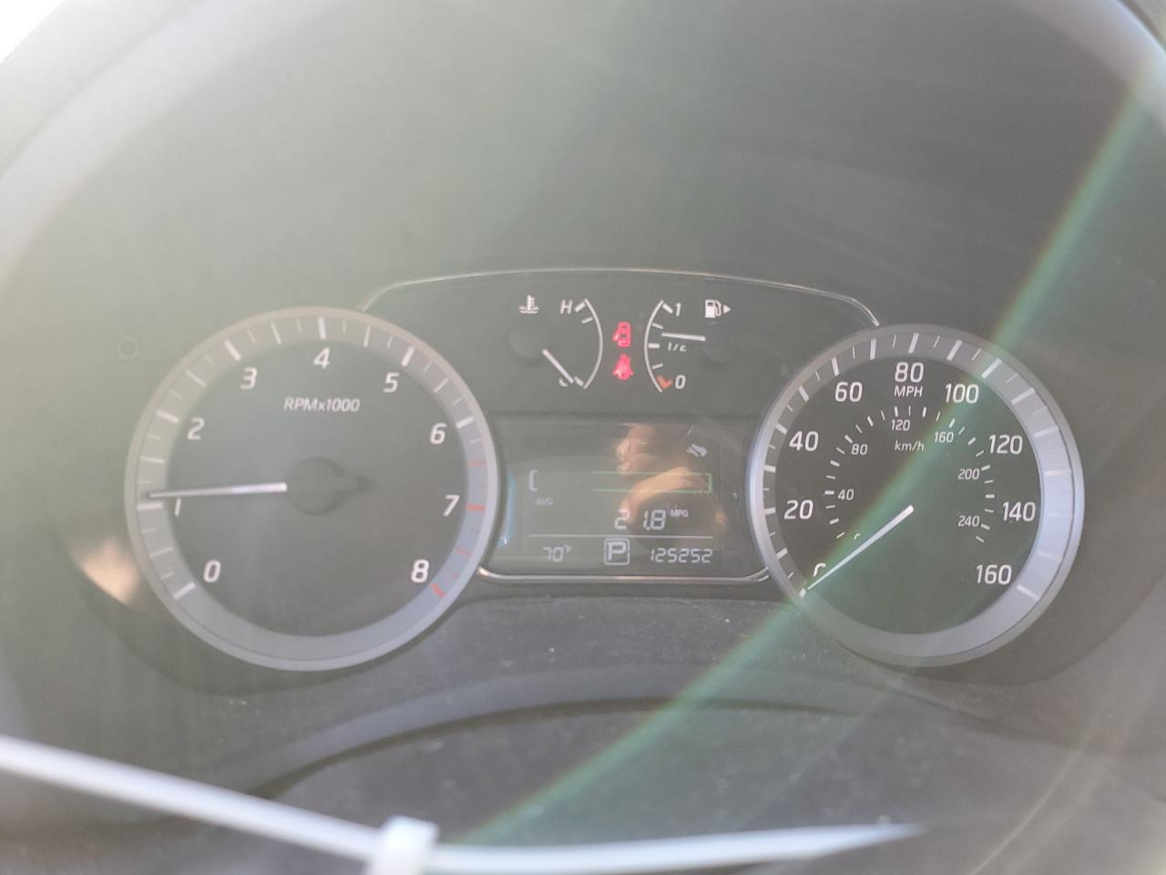 Nissan Sentra S Image 4