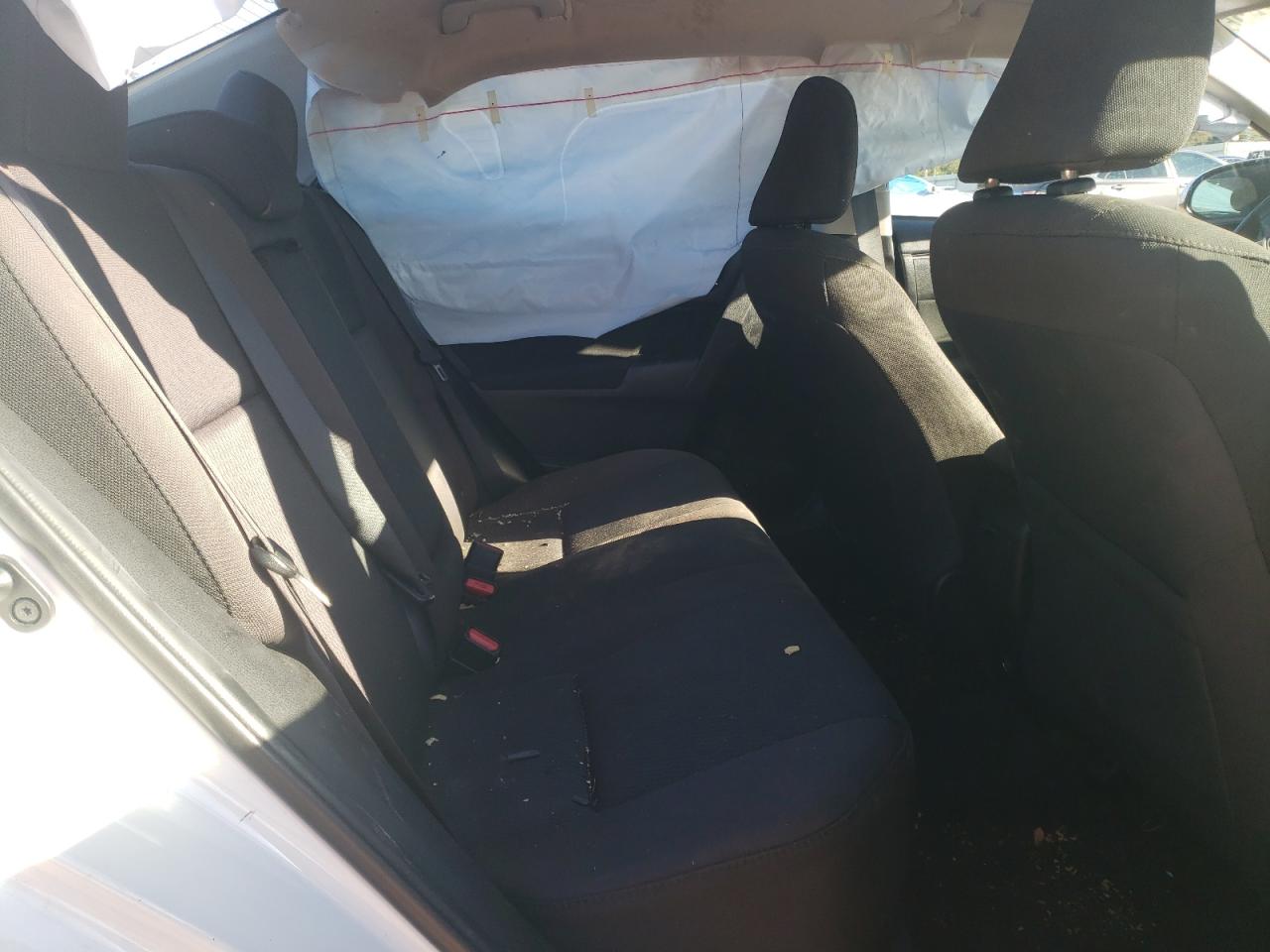 Toyota Corolla L Image 5