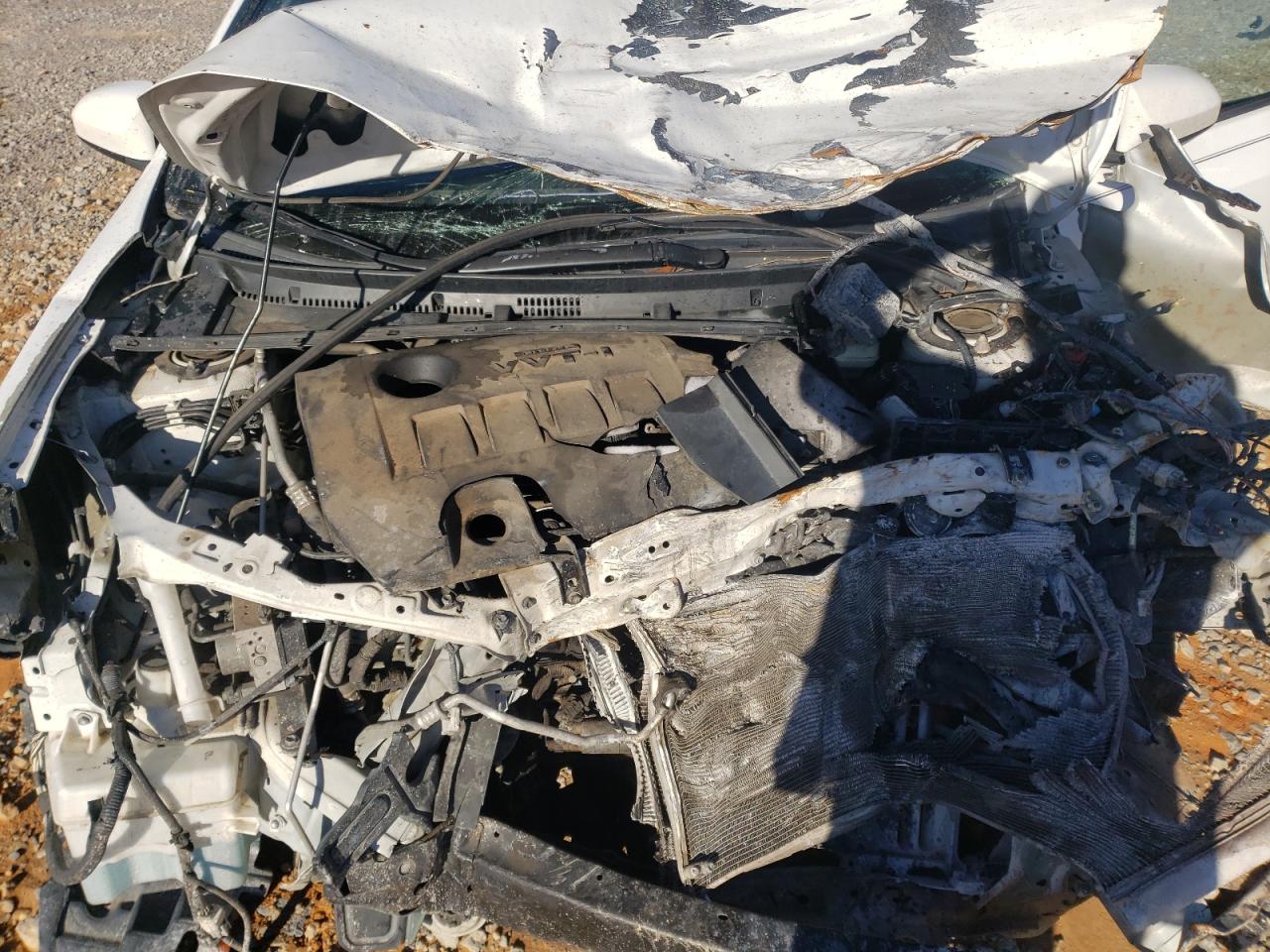 Toyota Corolla L Image 7