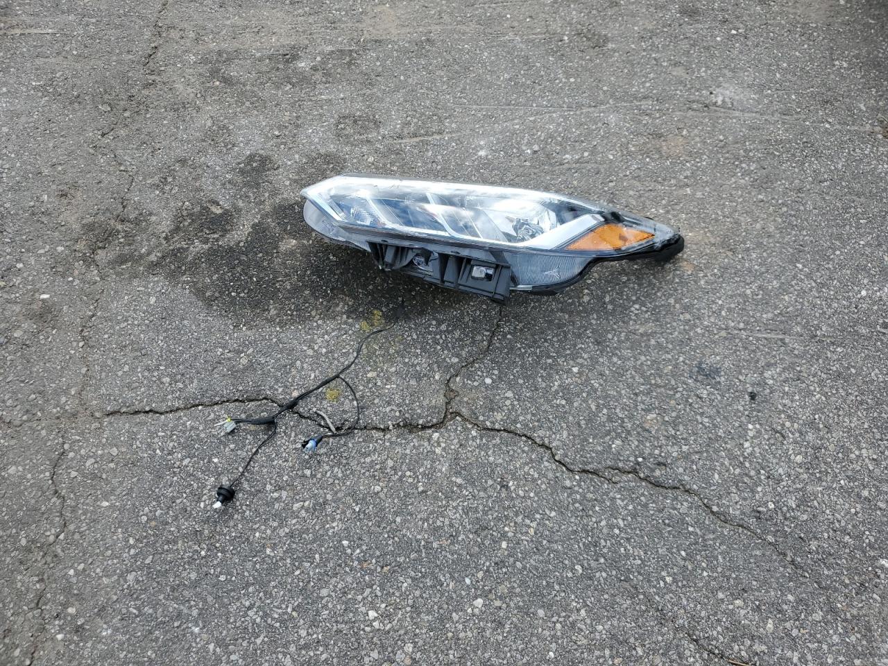 Nissan Sentra S Image 4