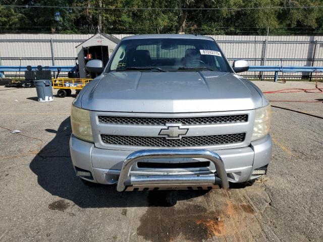 Chevrolet Silverado K1500 Lt Image 11