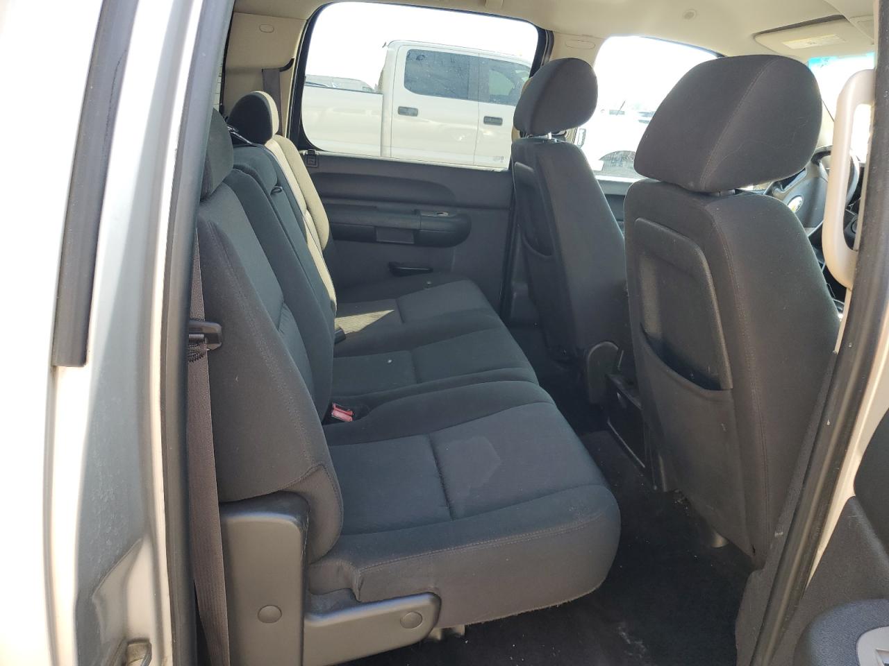 Chevrolet Silverado K1500 Lt Image 7