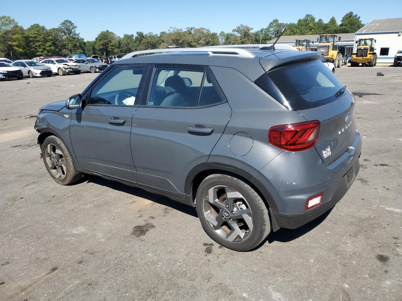 Hyundai VENUE Sel Image 3