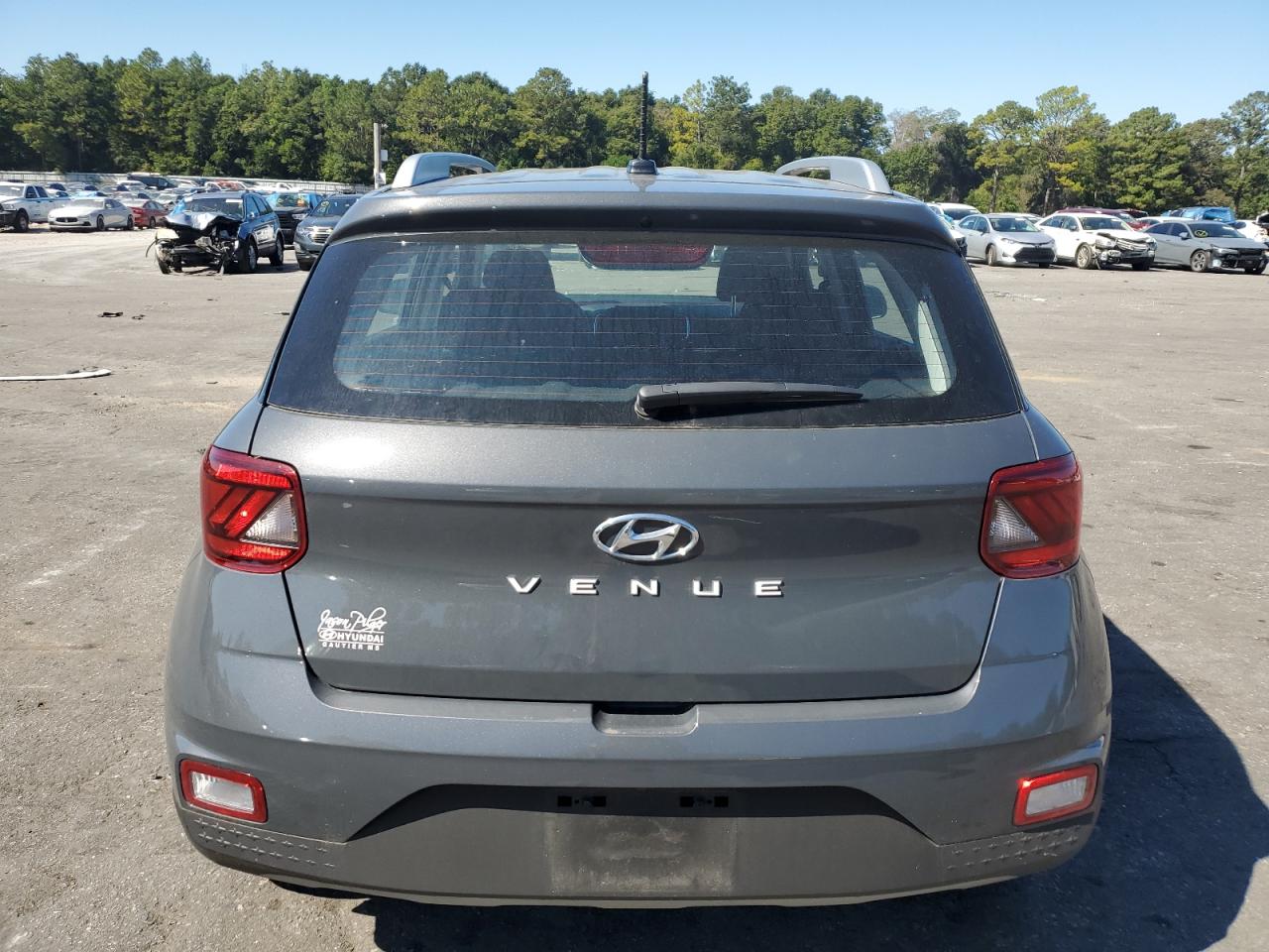 Hyundai VENUE Sel Image 4