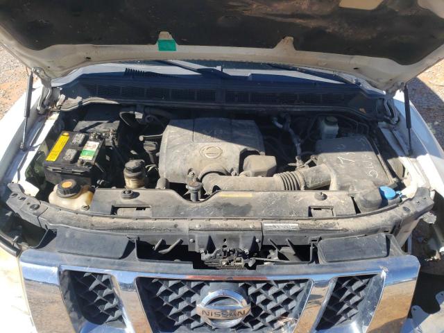 Nissan Titan Xe Image 9