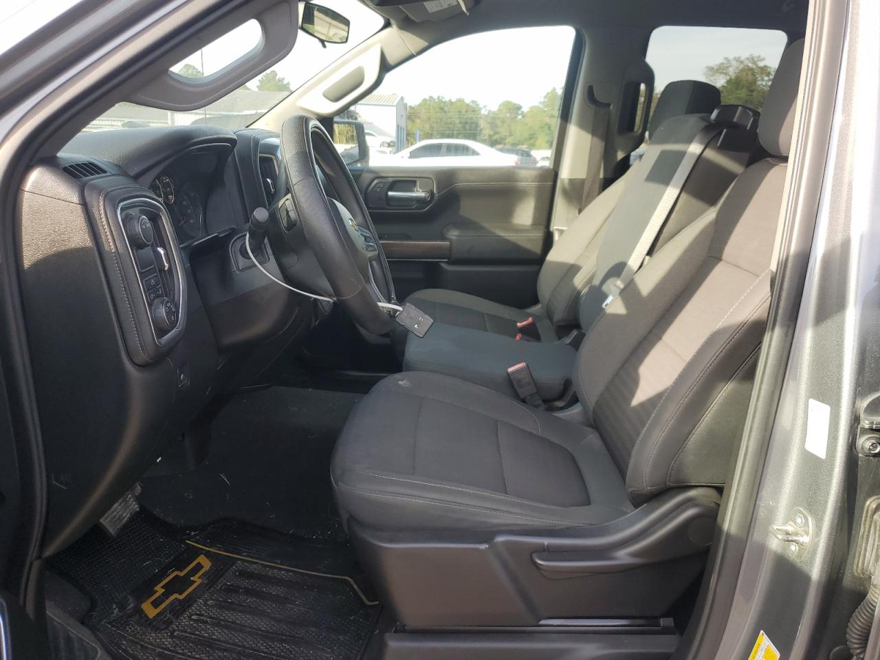 Chevrolet Silverado C1500 Lt Image 8