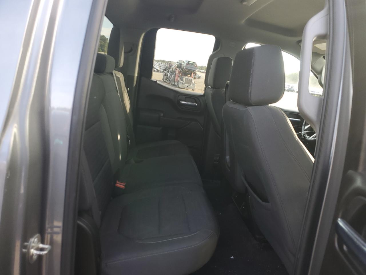 Chevrolet Silverado C1500 Lt Image 7