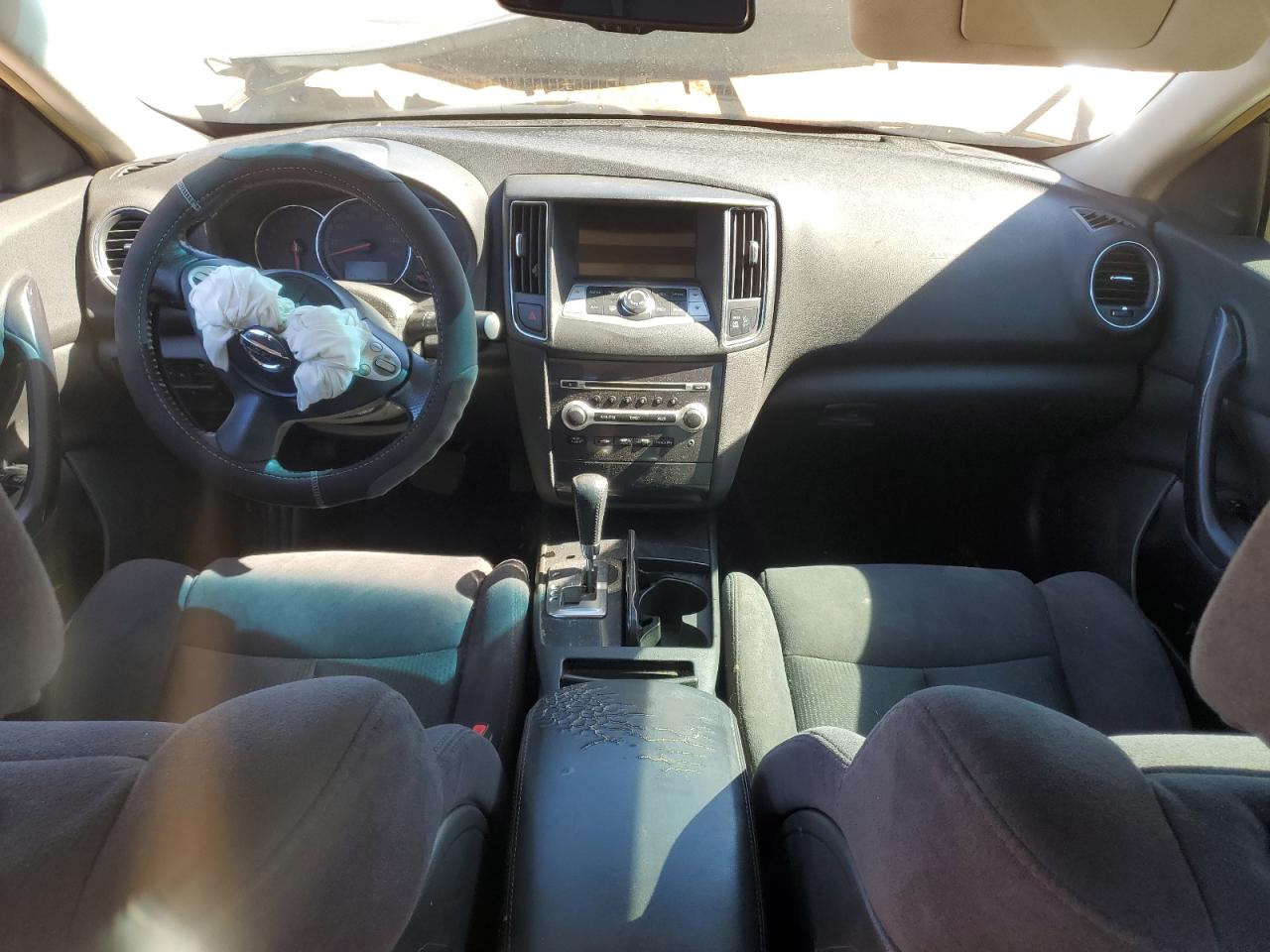 Nissan Maxima S Image 12