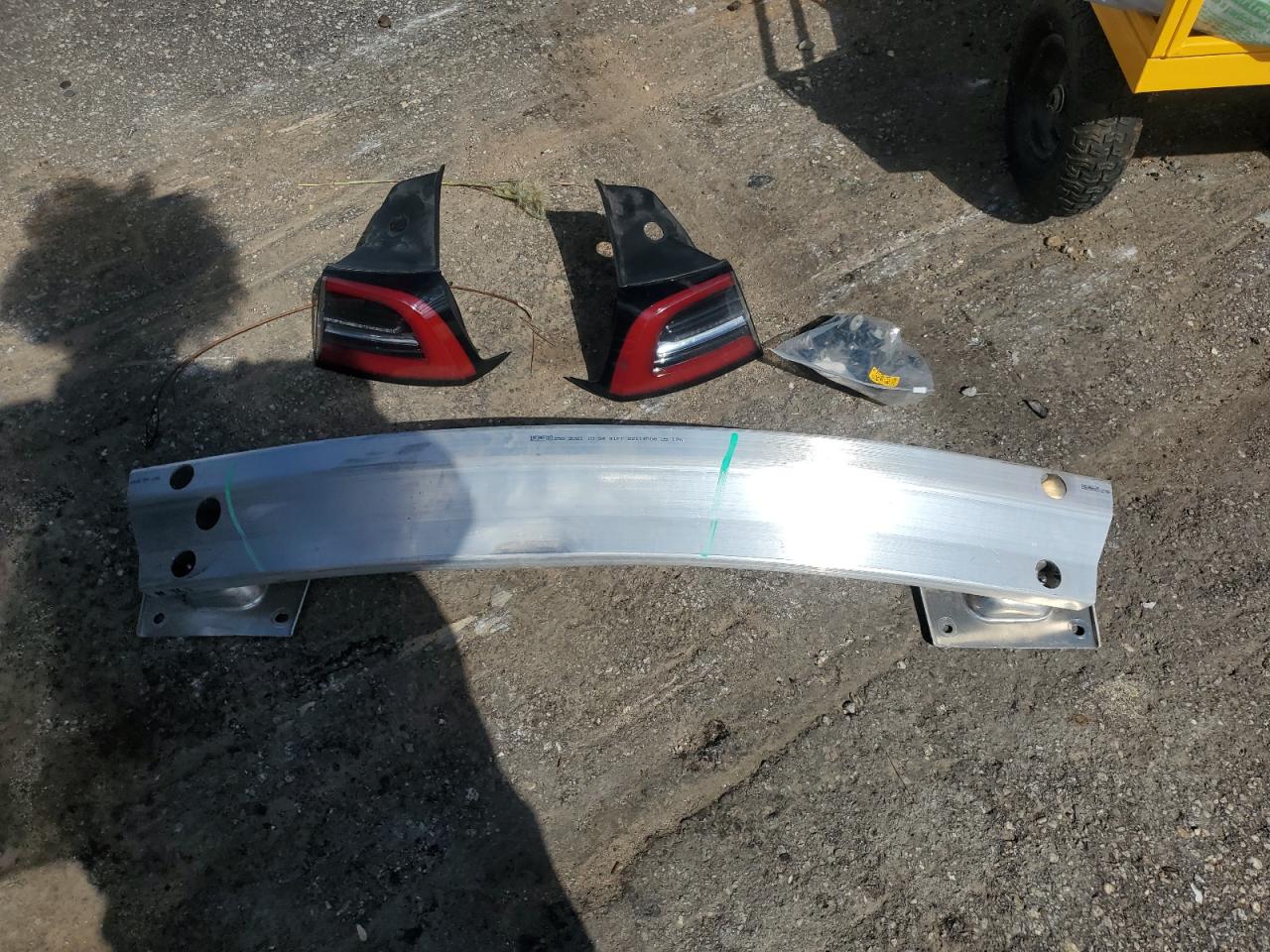 Tesla Model 3 Image 5