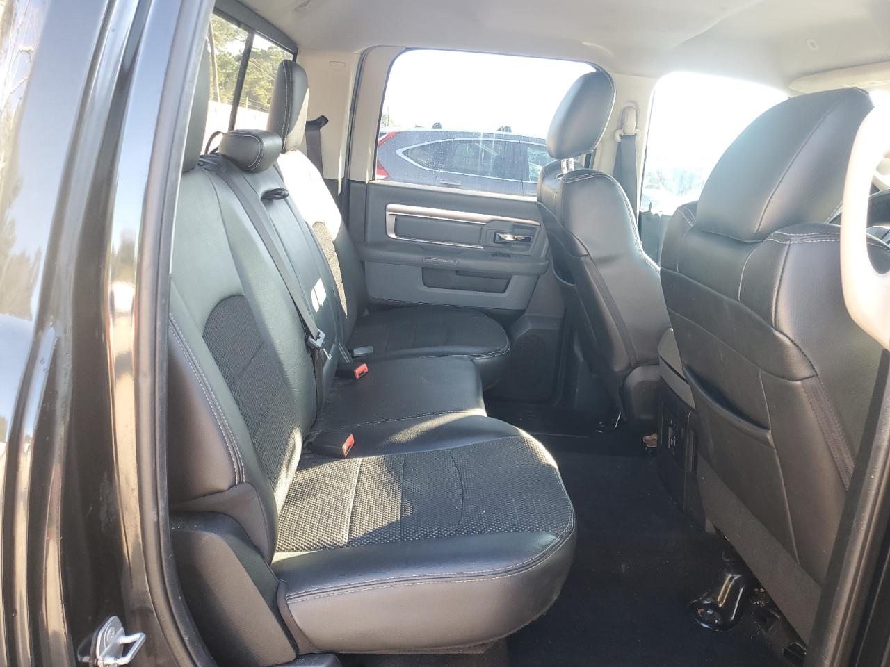 Ram 1500 Slt Image 3