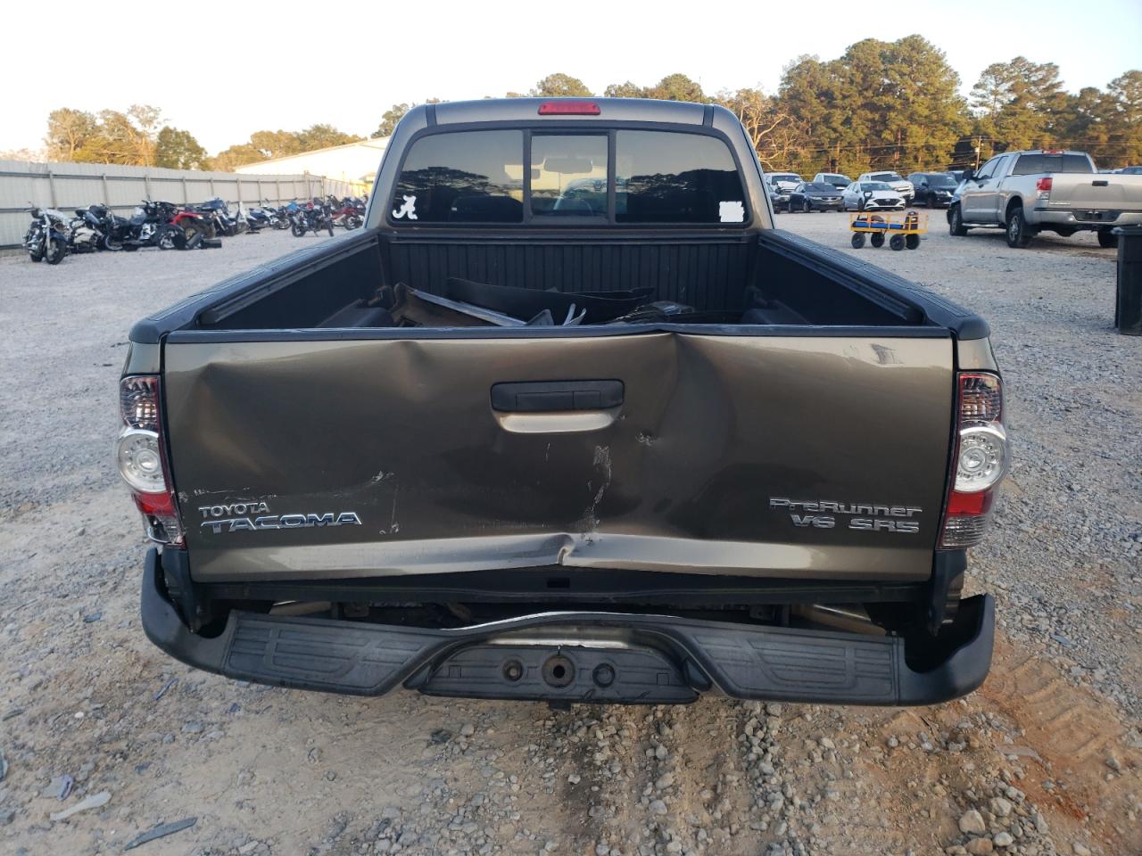 Toyota Tacoma Prerunner Access Cab Image 6
