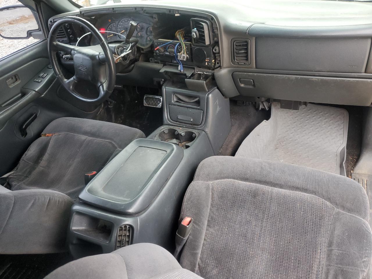 Chevrolet Silverado C1500 Image 6