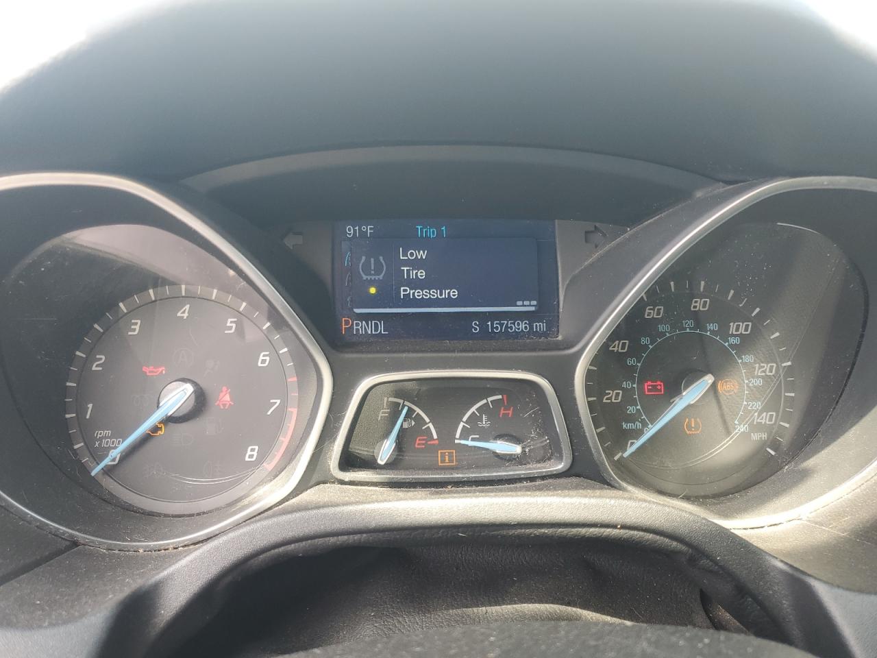 Ford Focus Se Image 10