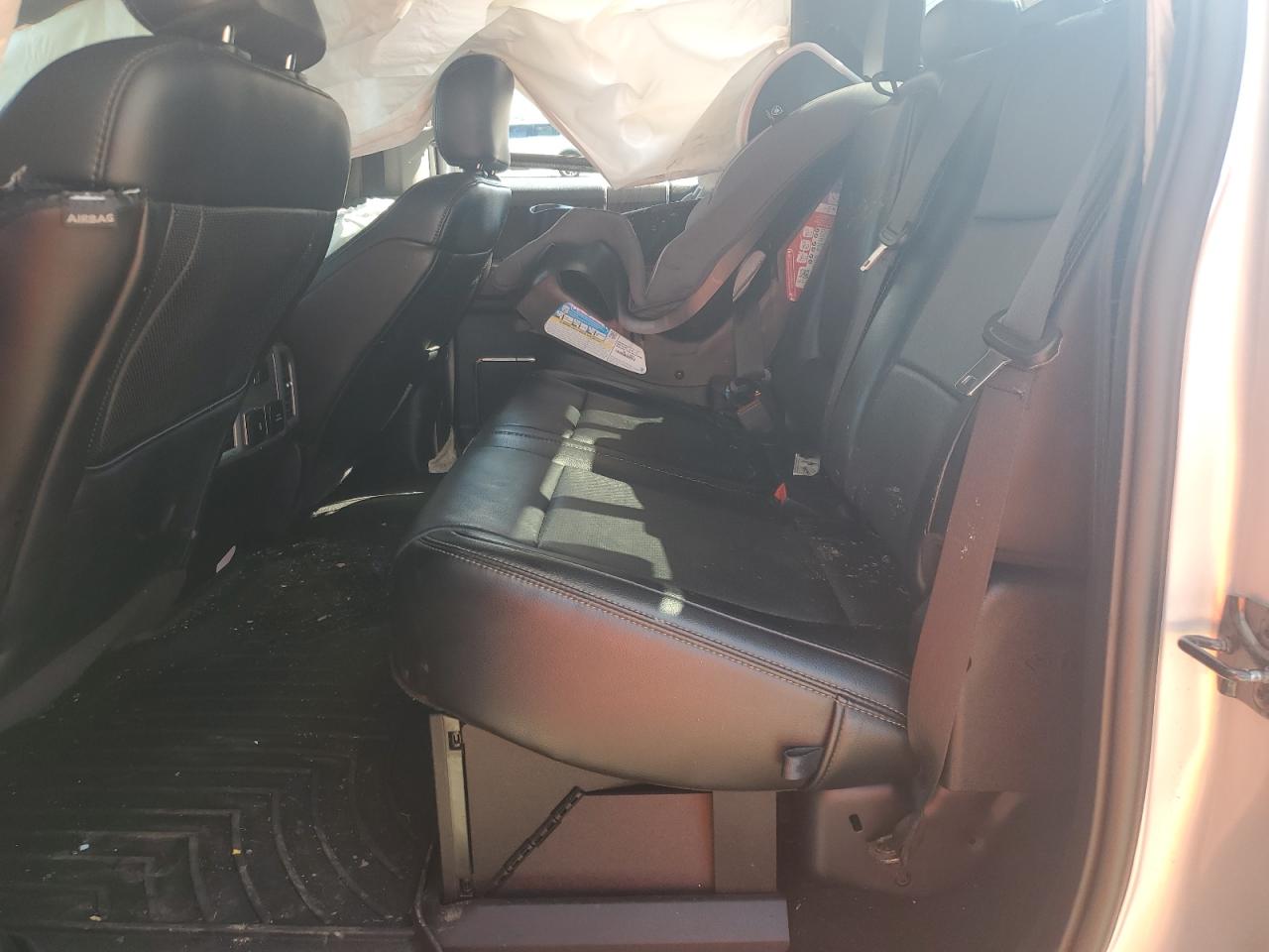 Ford F-350 Super Duty Image 8