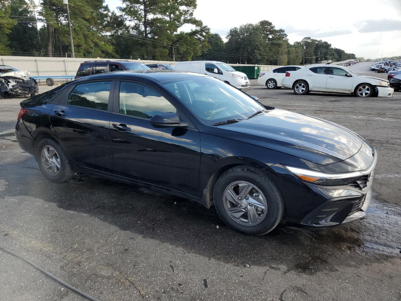 Hyundai ELANTRA Se Image 7