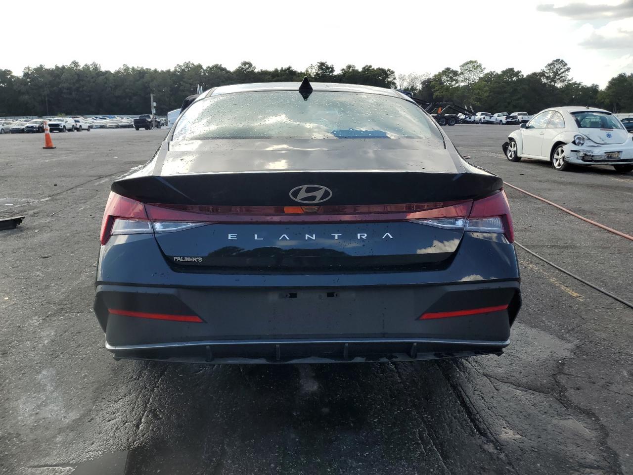 Hyundai ELANTRA Se Image 8