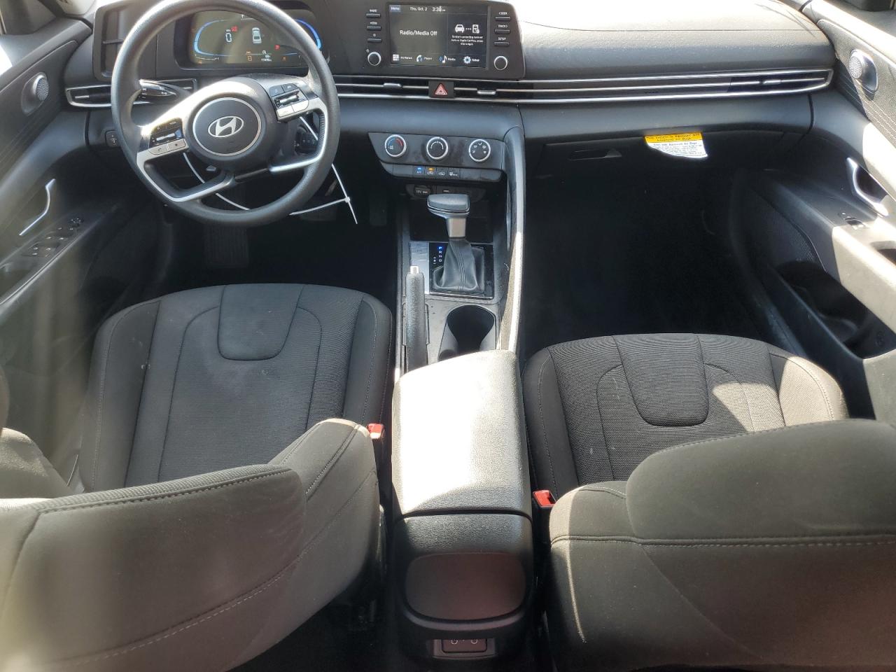 Hyundai ELANTRA Se Image 5