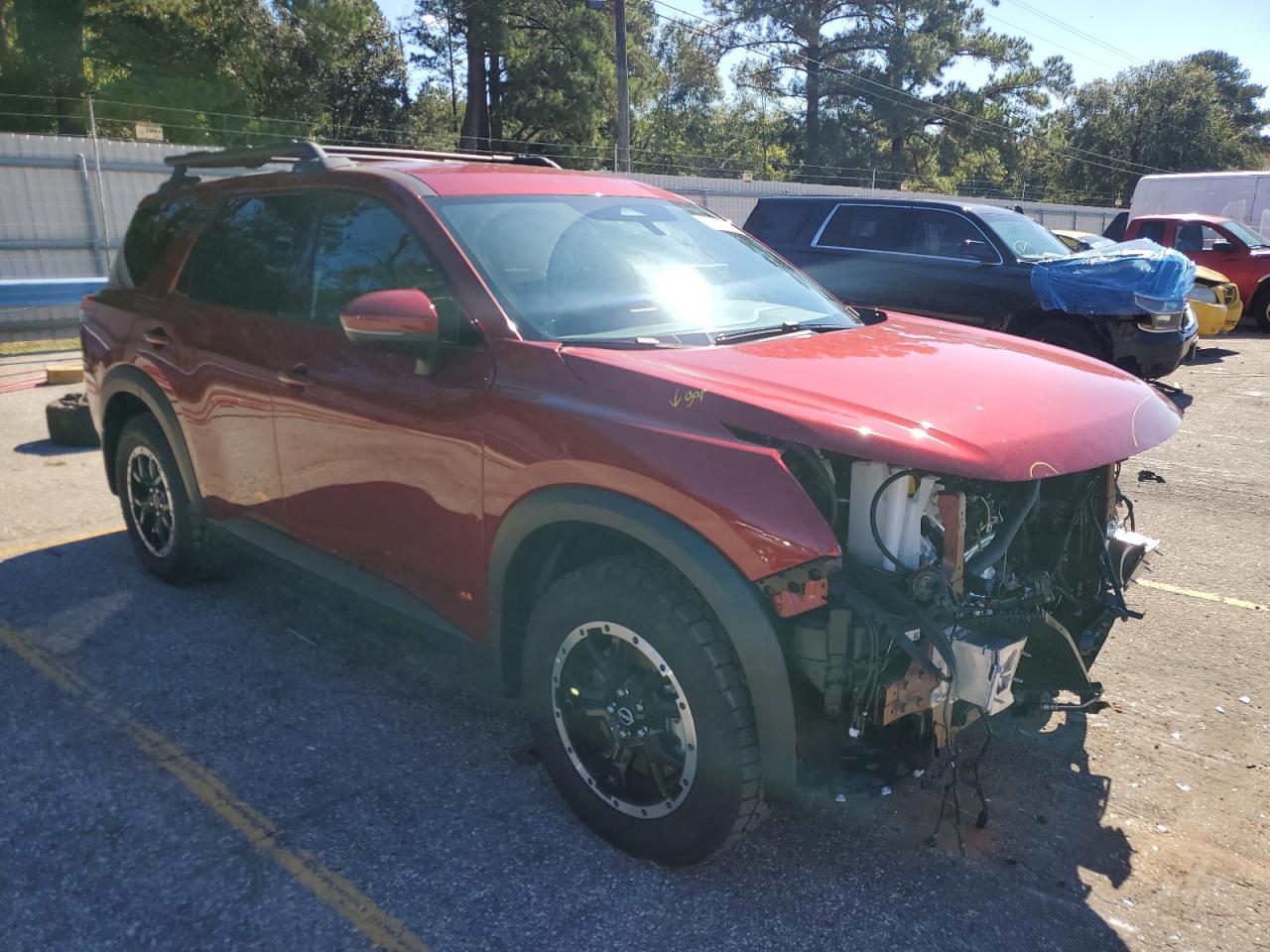 Nissan Pathfinder Rock Creek Image 6