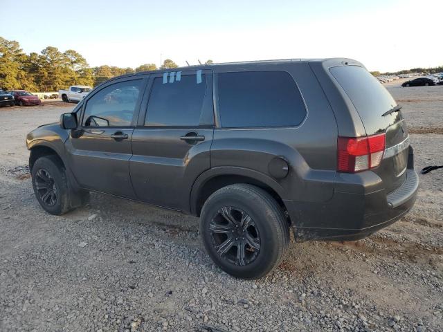 Mitsubishi Endeavor Ls Image 3