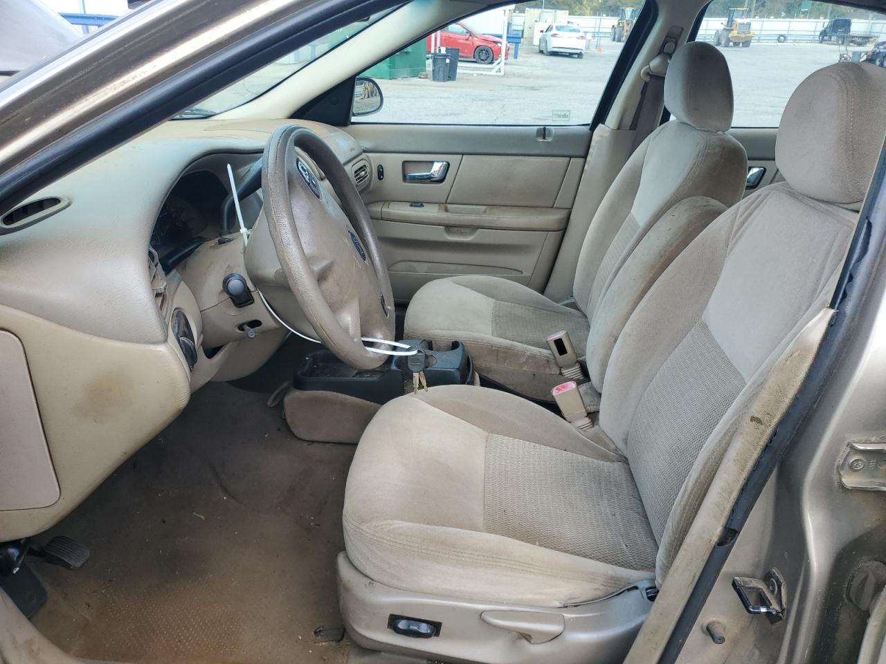 Ford Taurus Se Image 11