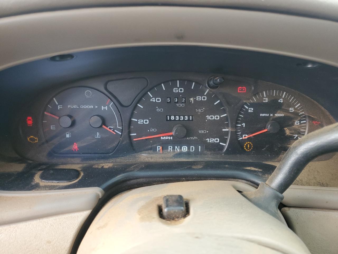 Ford Taurus Se Image 5