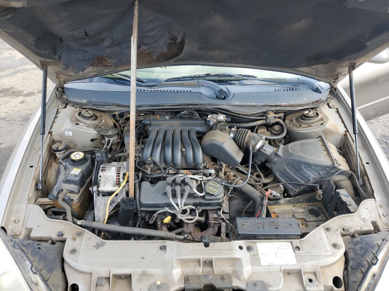 Ford Taurus Se Image 12