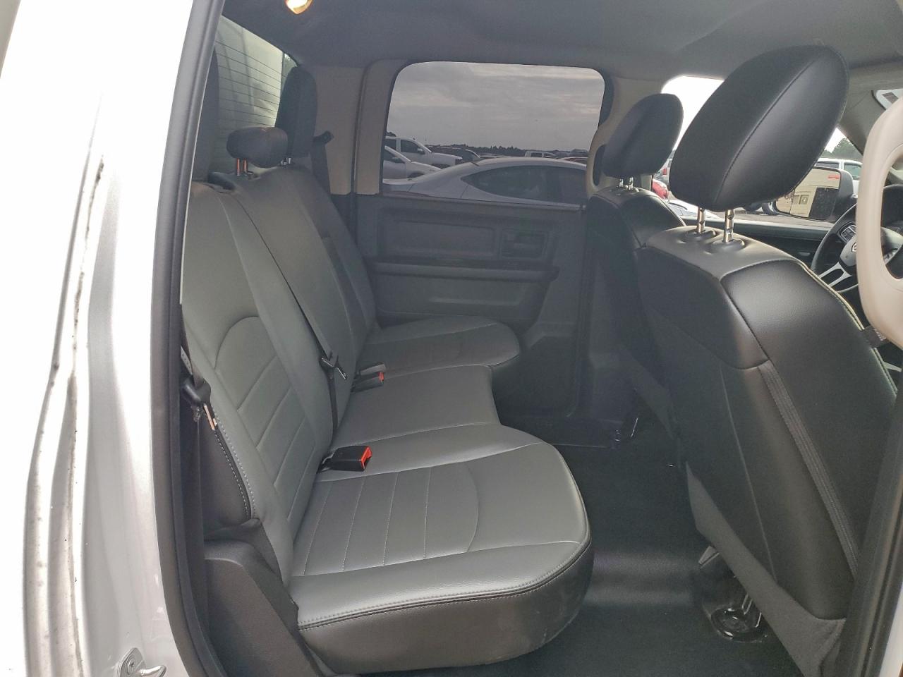 Ram 1500 Tradesman Image 5