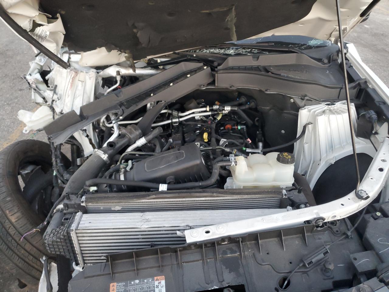 Ford Explorer Xlt Image 8