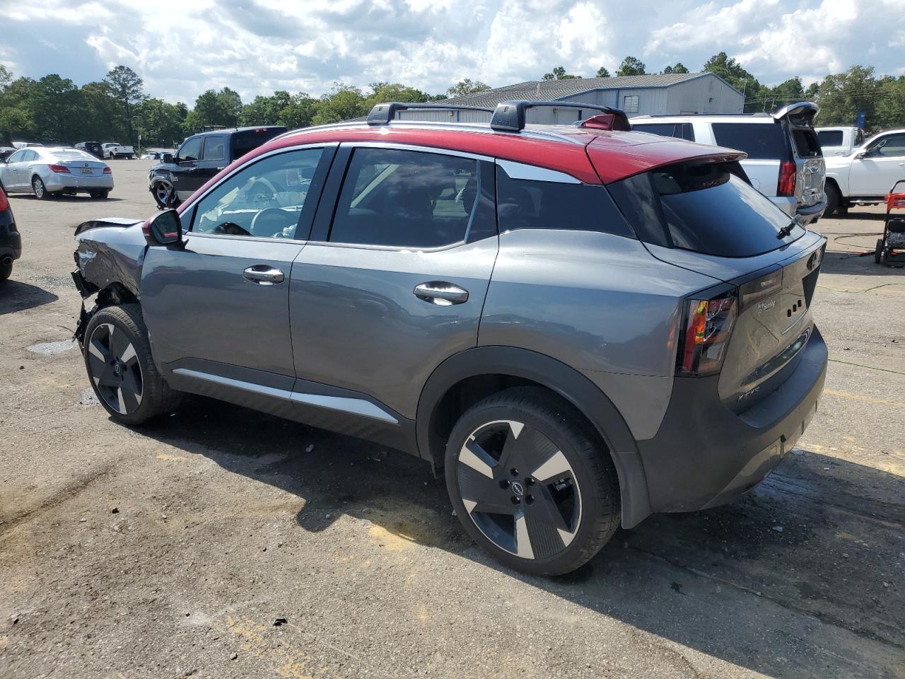 Nissan Kicks Sr Image 2