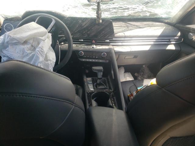 Hyundai ELANTRA Limited Image 7