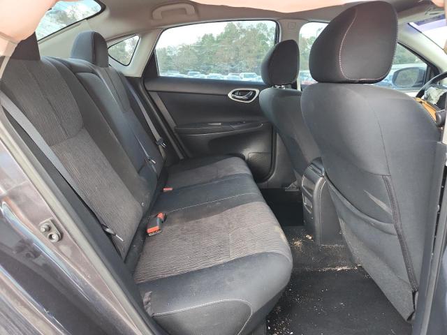 Nissan Sentra S Image 8