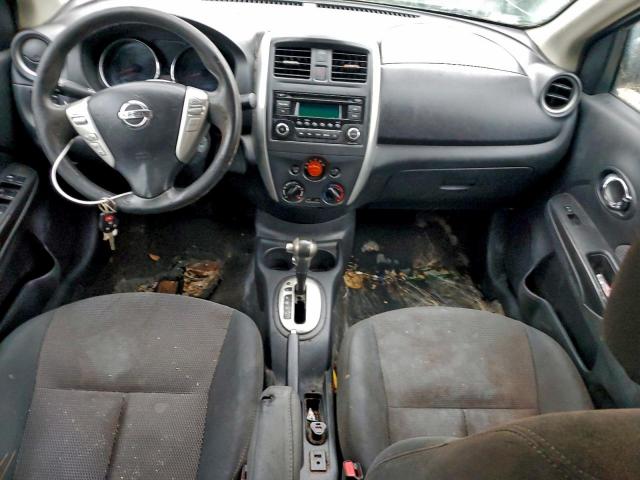 Nissan Versa S Image 7